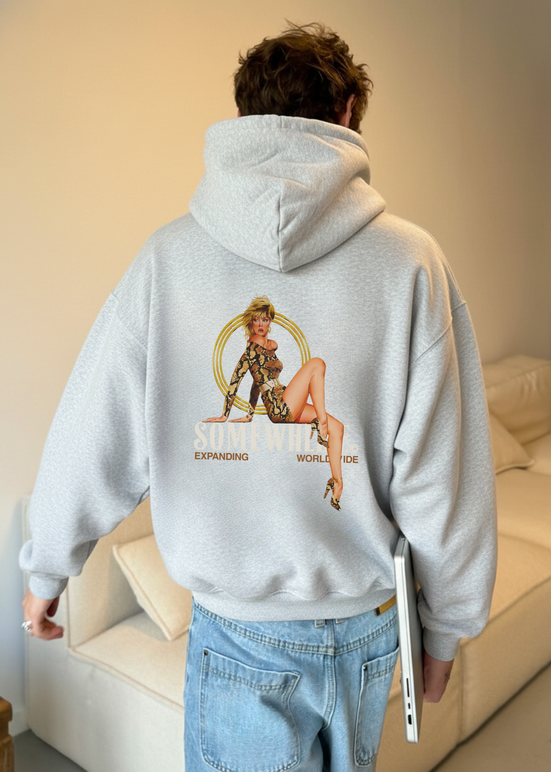 WORLDWIDE PIN-UP HOODIE